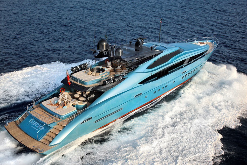 Yacht BLUE ICE, Palmer Johnson Yachts CHARTERWORLD Luxury Superyacht Charters